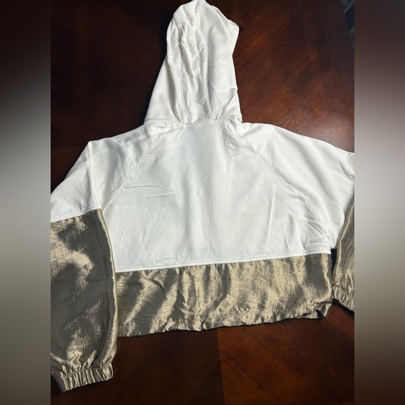 Zara Women's White and Gold Bomber Jacket - Picture 9 of 12